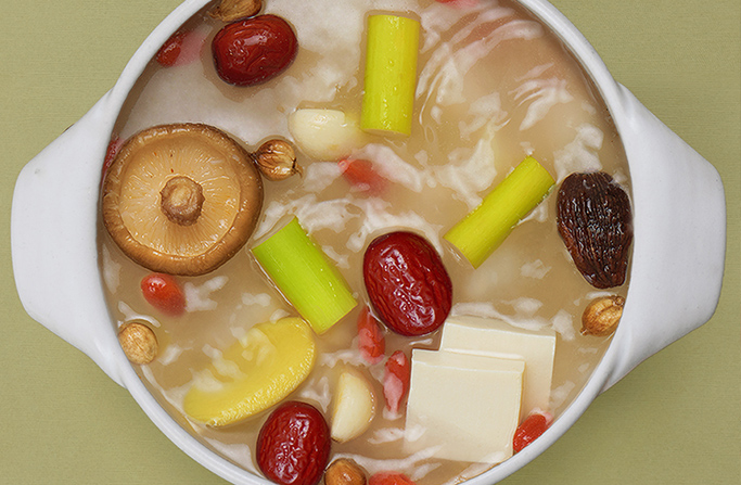 菌汤火锅底料展示